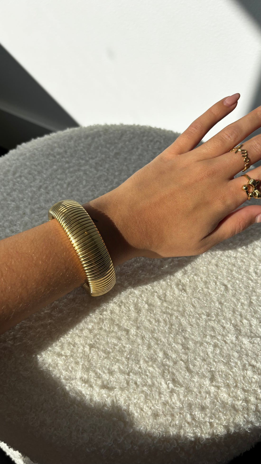 Mae Chunky Bracelet Big Gold