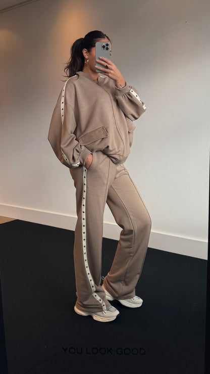 Sterre Jogger Suit Taupe