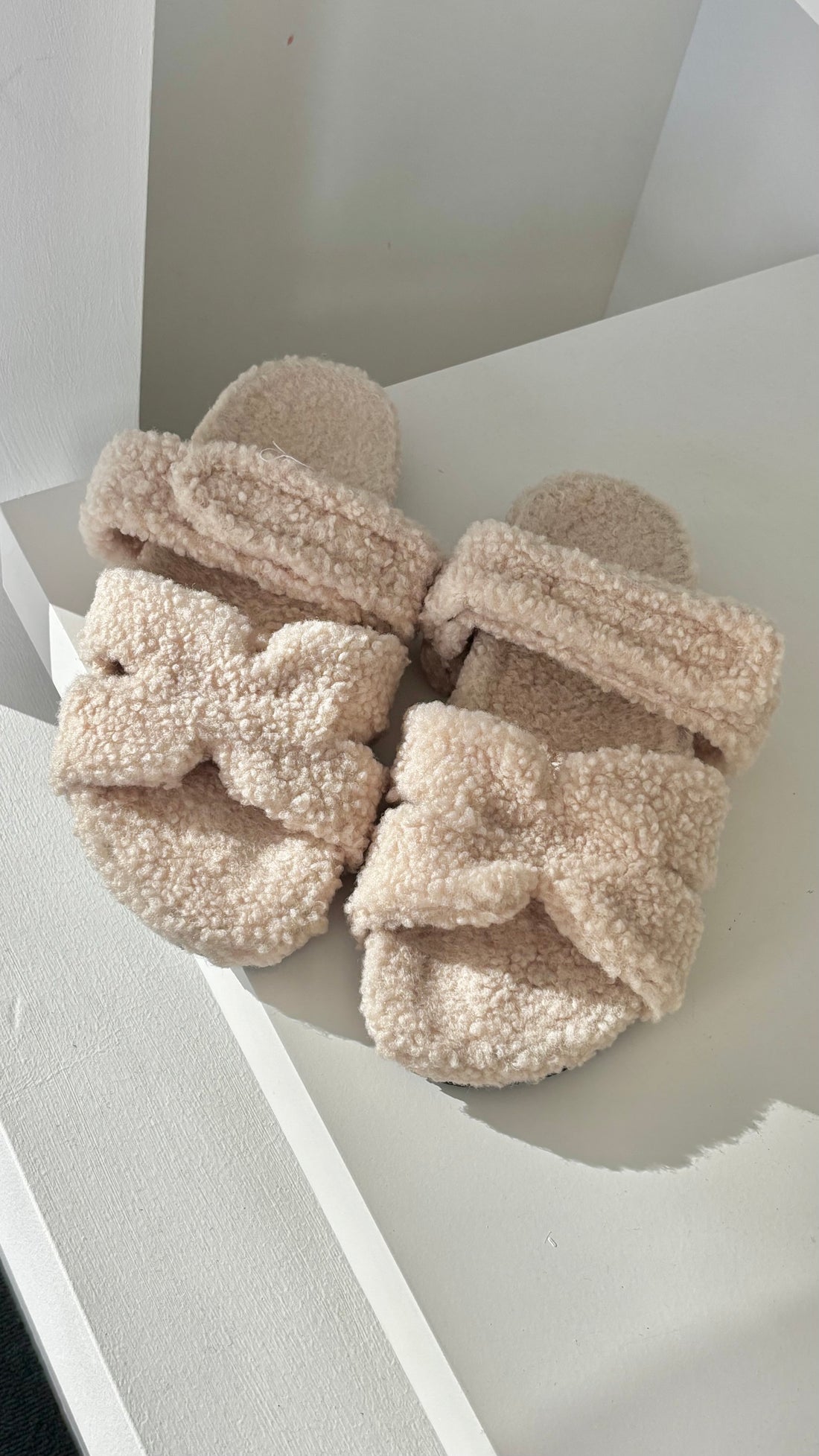 Teddy Slides Beige